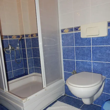 Otel Aysev 2*