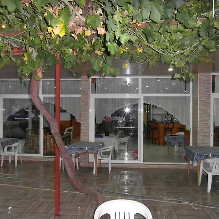 Hotelli Aysev Alanya